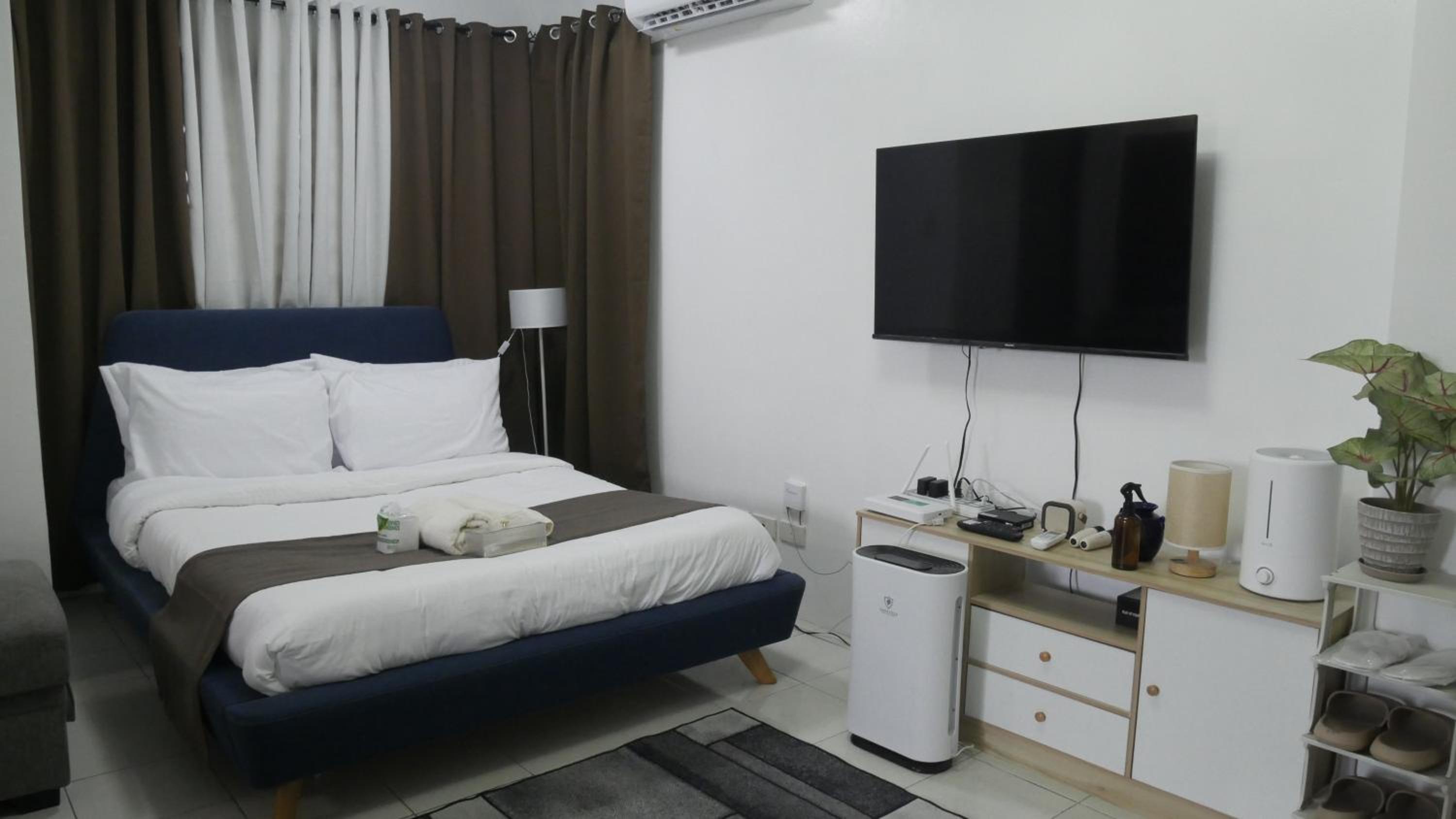 Experience Santa Rosa Comfort at MEGAN Montagne Suite view 2