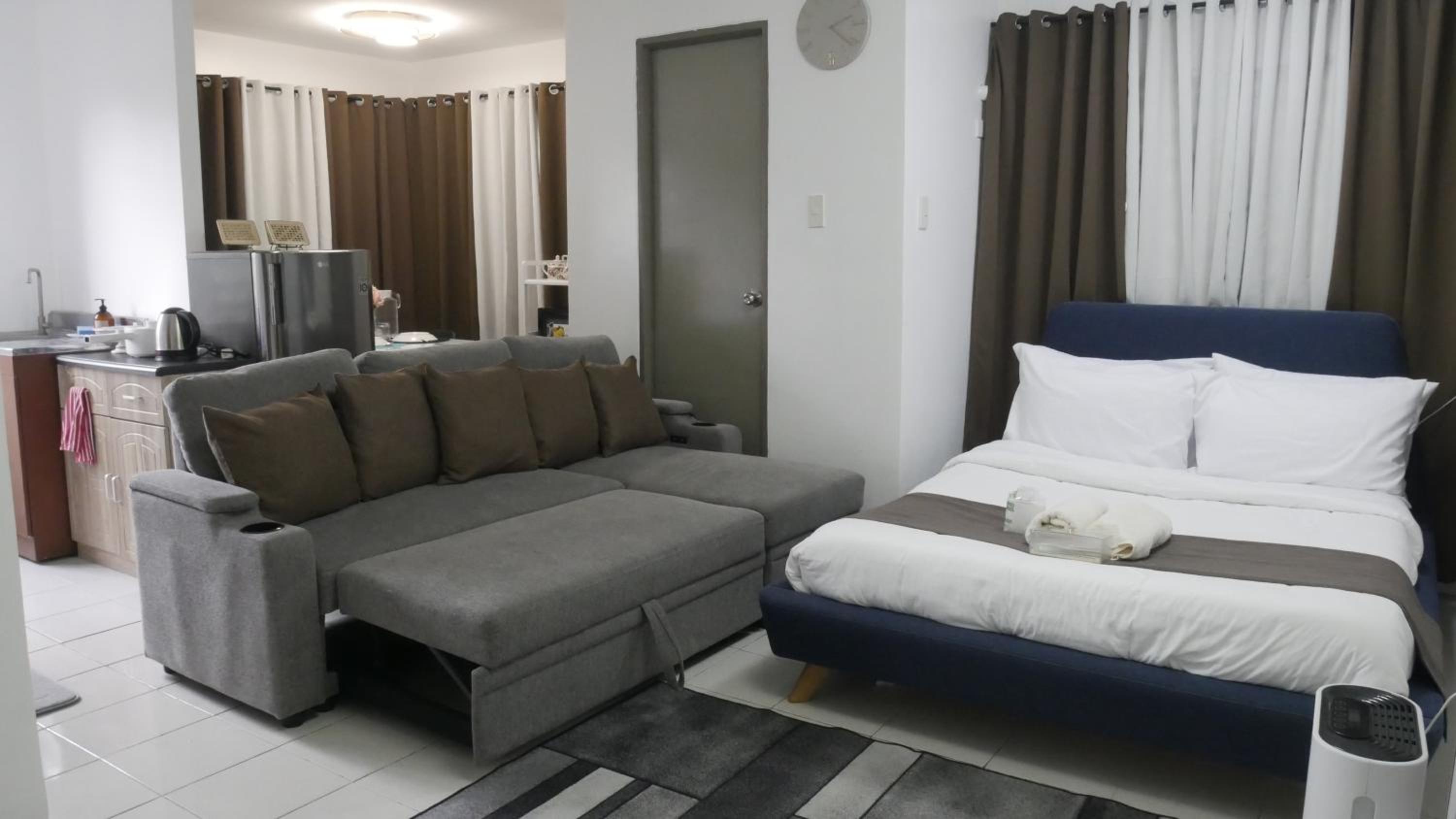 Experience Santa Rosa Comfort at MEGAN Montagne Suite view 3