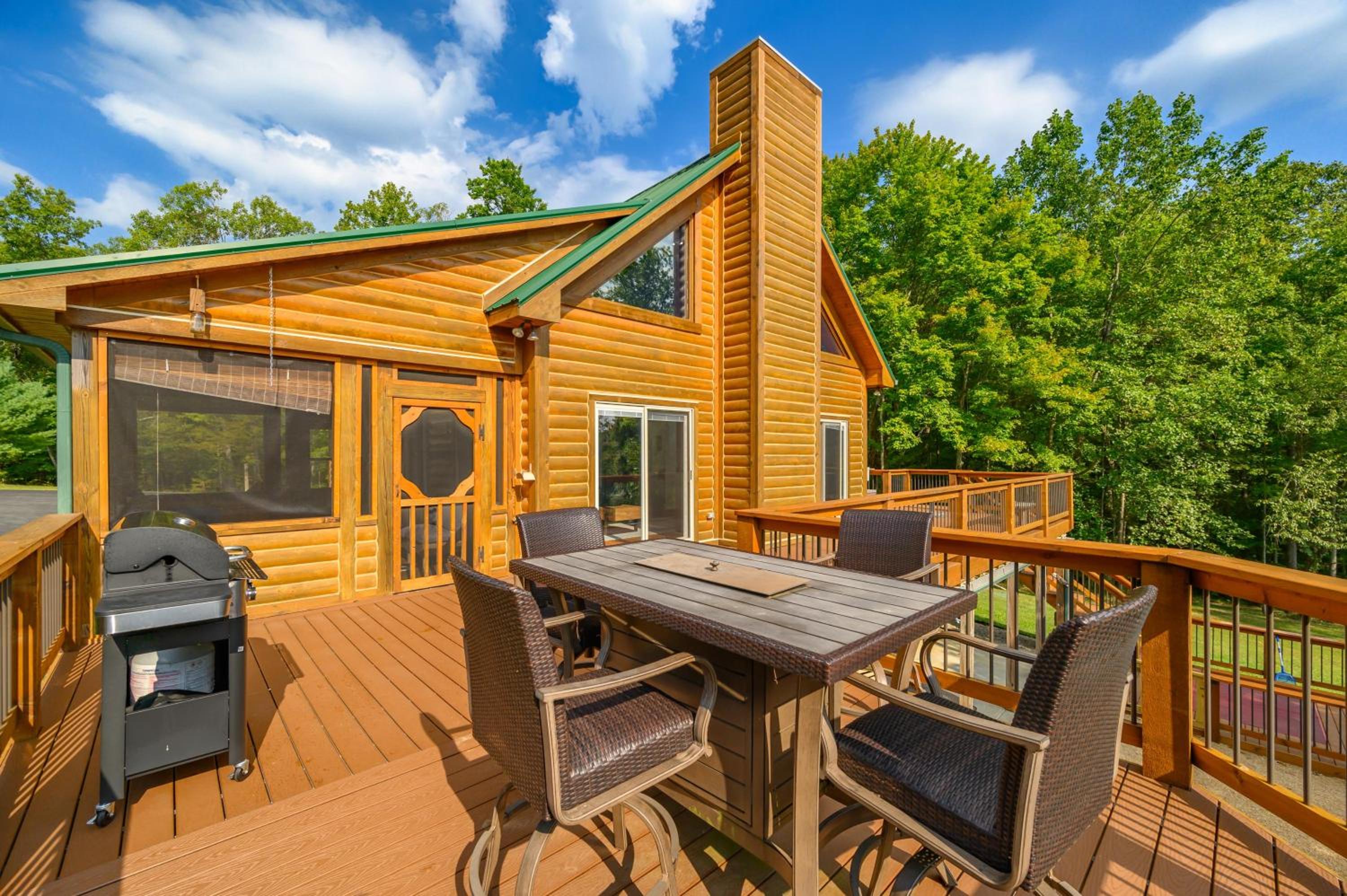 9 Oaks Log Cabin Of Brown County - Property Image 19