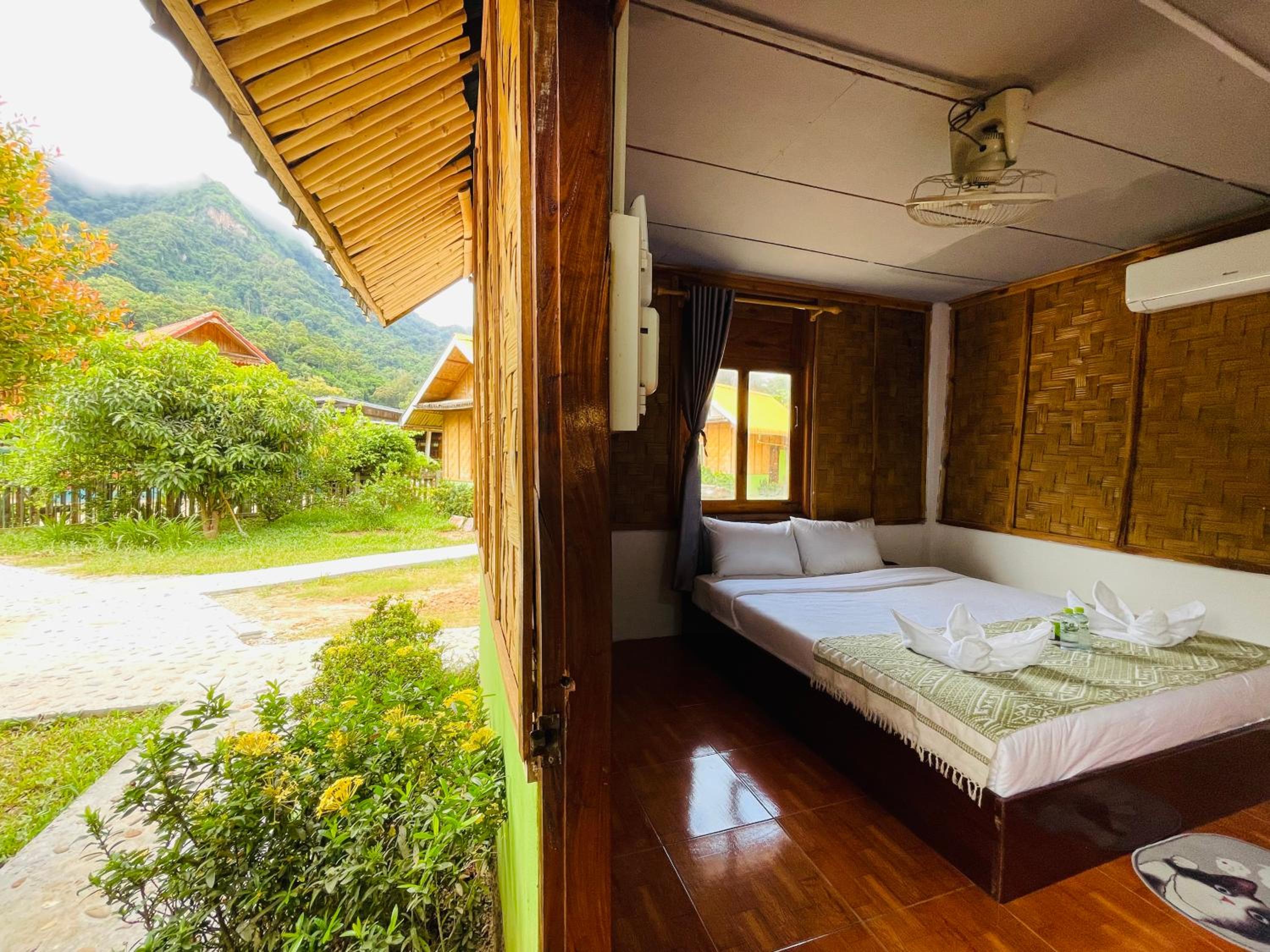 Nong Khiaw Ing Ing Mountain View