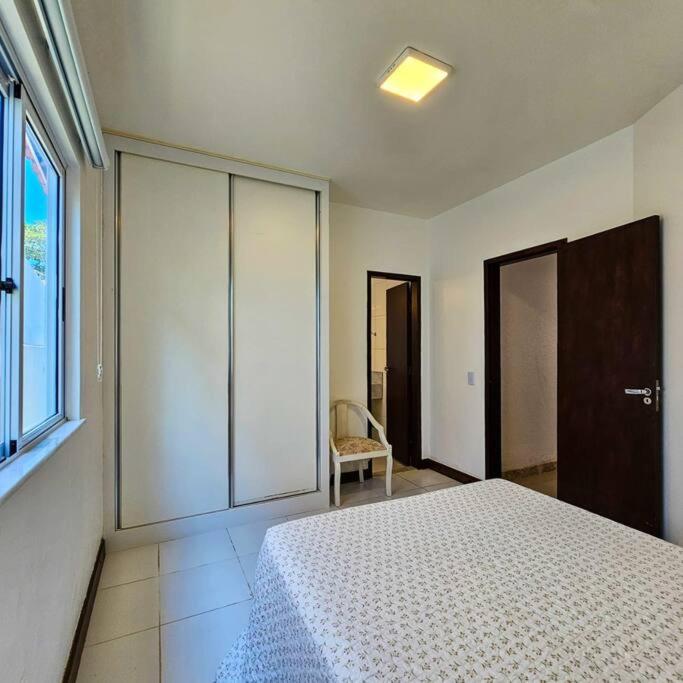 Casa de Praia com 5 quartos e Piscina em Guarajuba Bahia