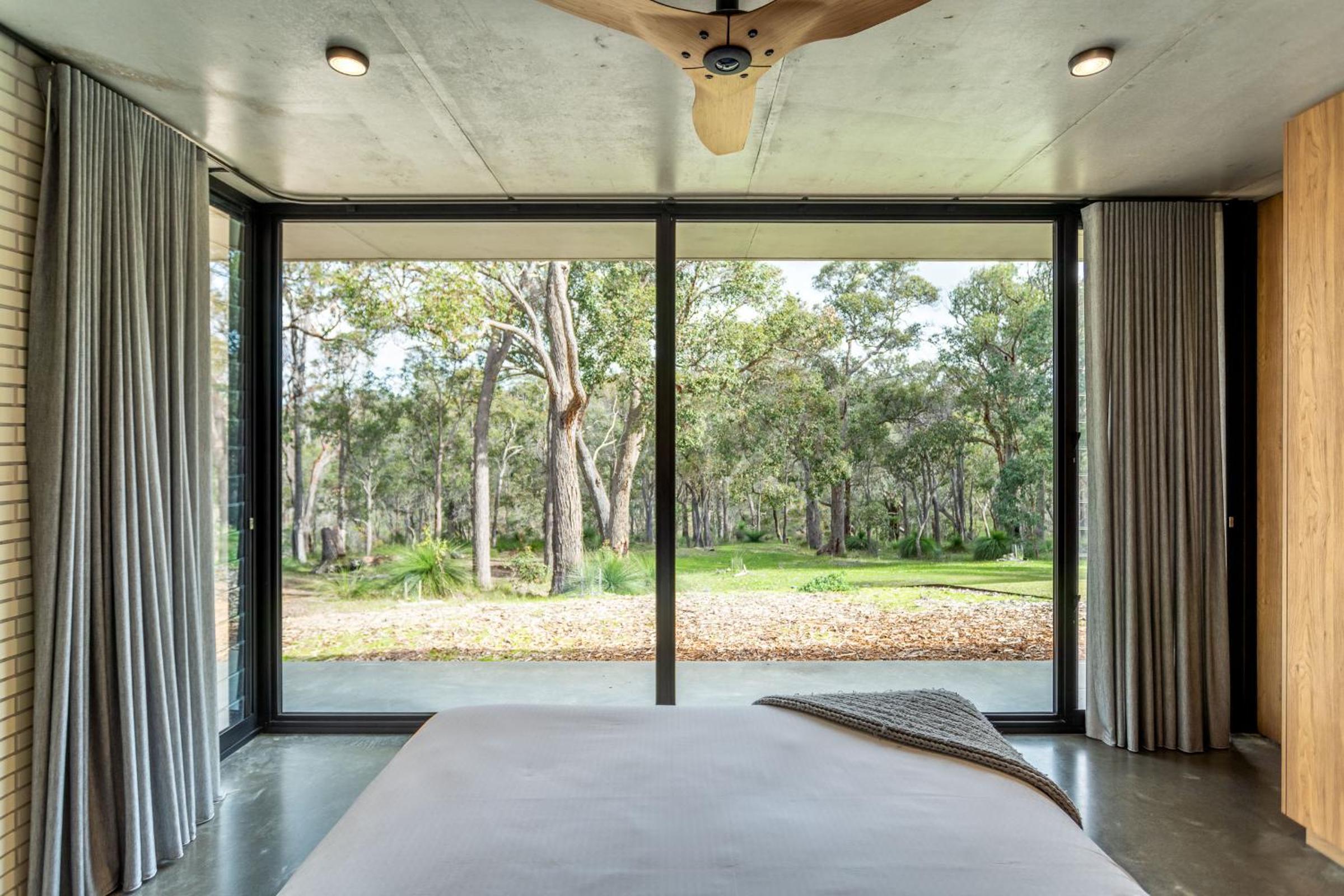 Boomerang House I Private Properties