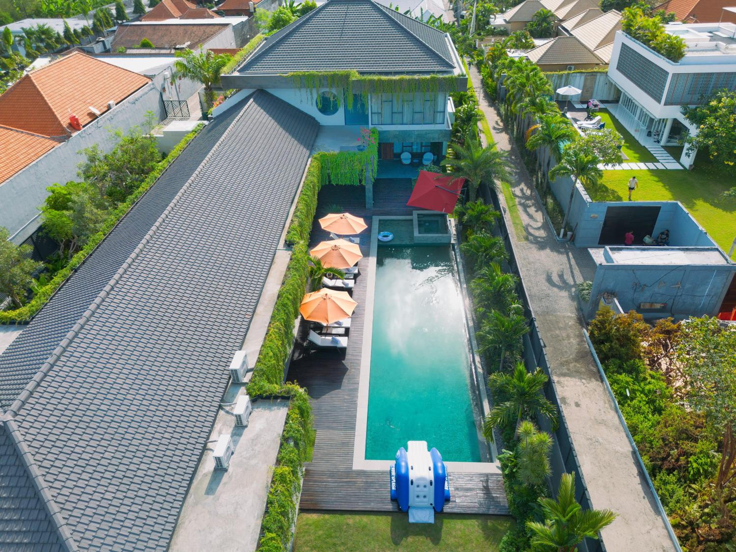 Exquisite 5BR Villa Premier Luxury in Seminyak