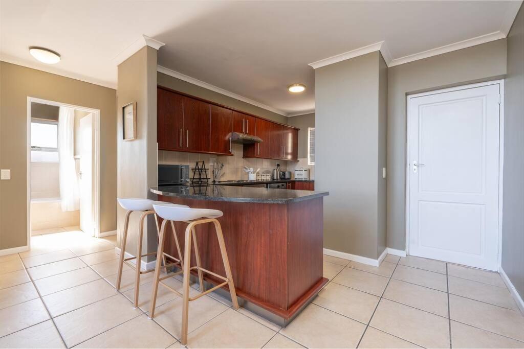 Duplex Penthouse- Century City -Sleeps 4 view 3