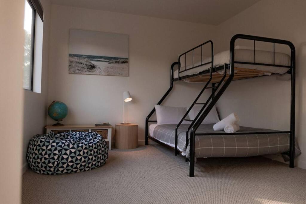 House Peron - Bayside Luxury