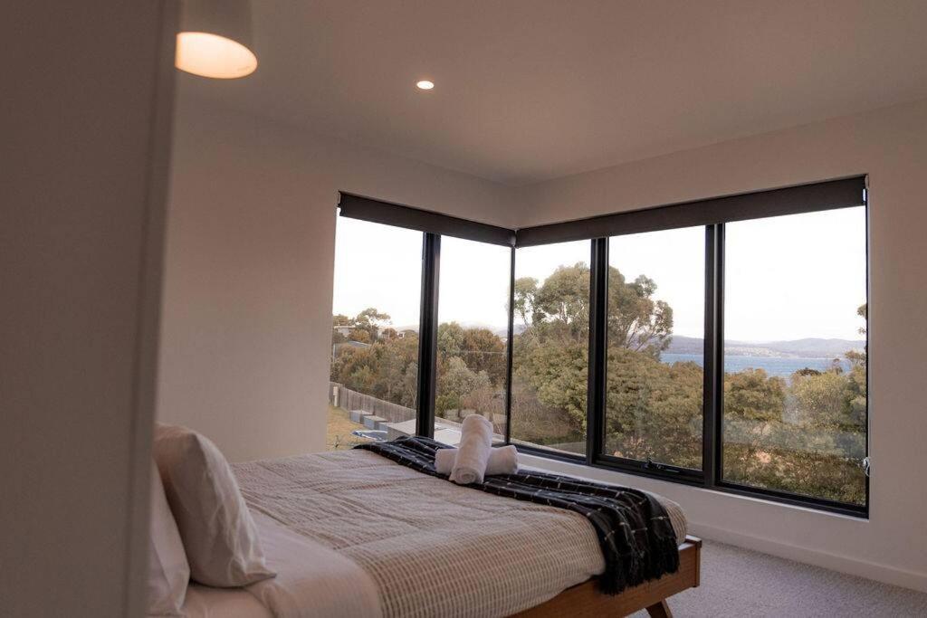 House Peron - Bayside Luxury