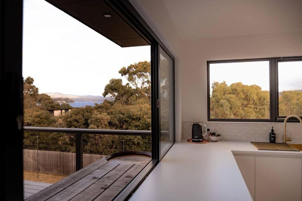 House Peron - Bayside Luxury