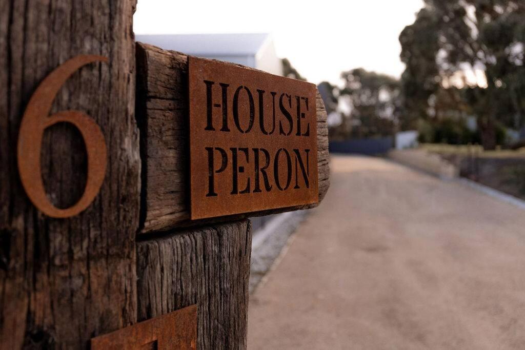 House Peron - Bayside Luxury