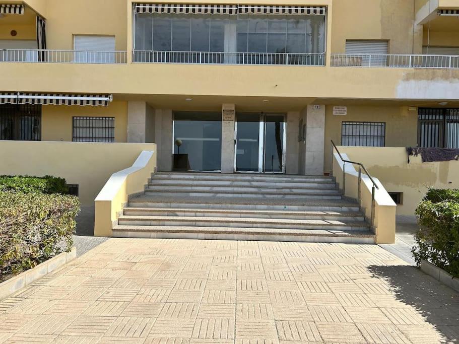 Velilla Parking Free