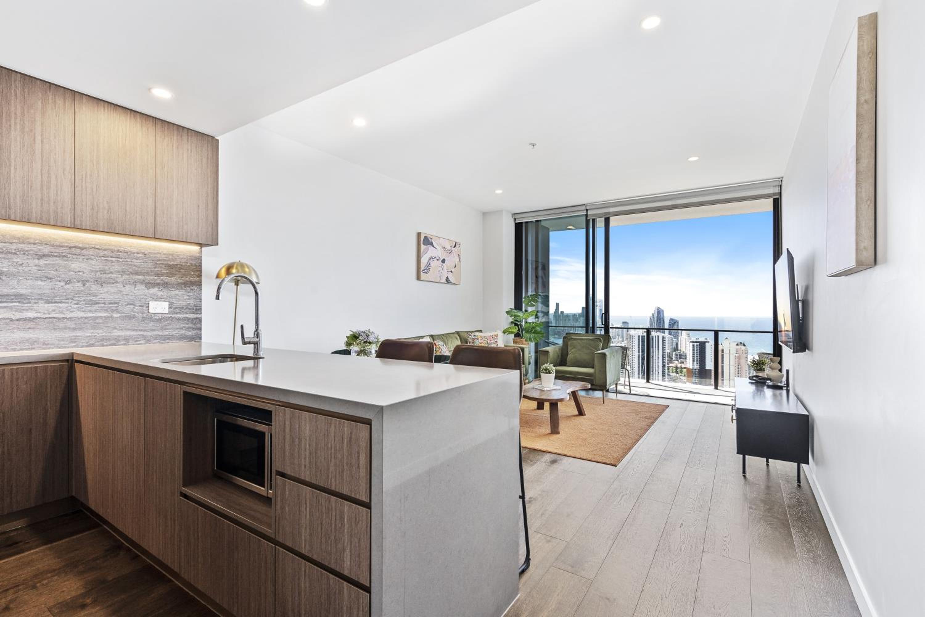 2 Bedroom 1 Bathroom Private Apartments at Casino - PAID PARKING ONLY