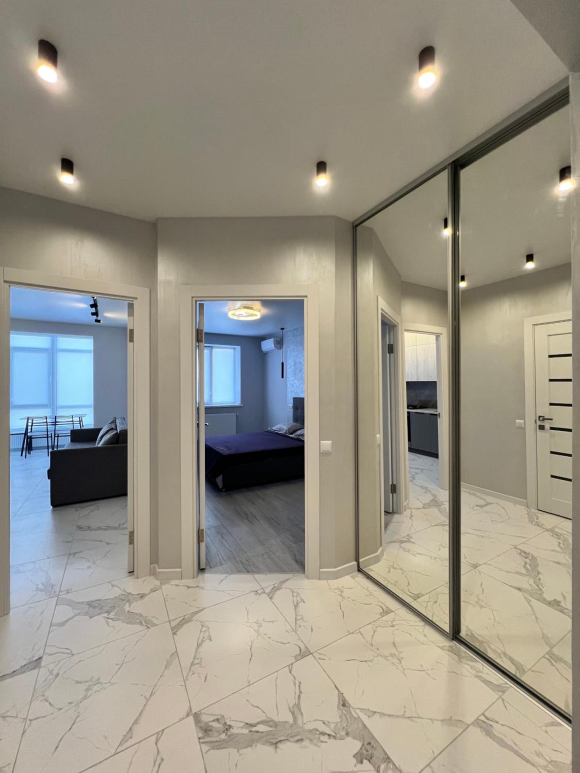 Gold Apartment Vysochana18