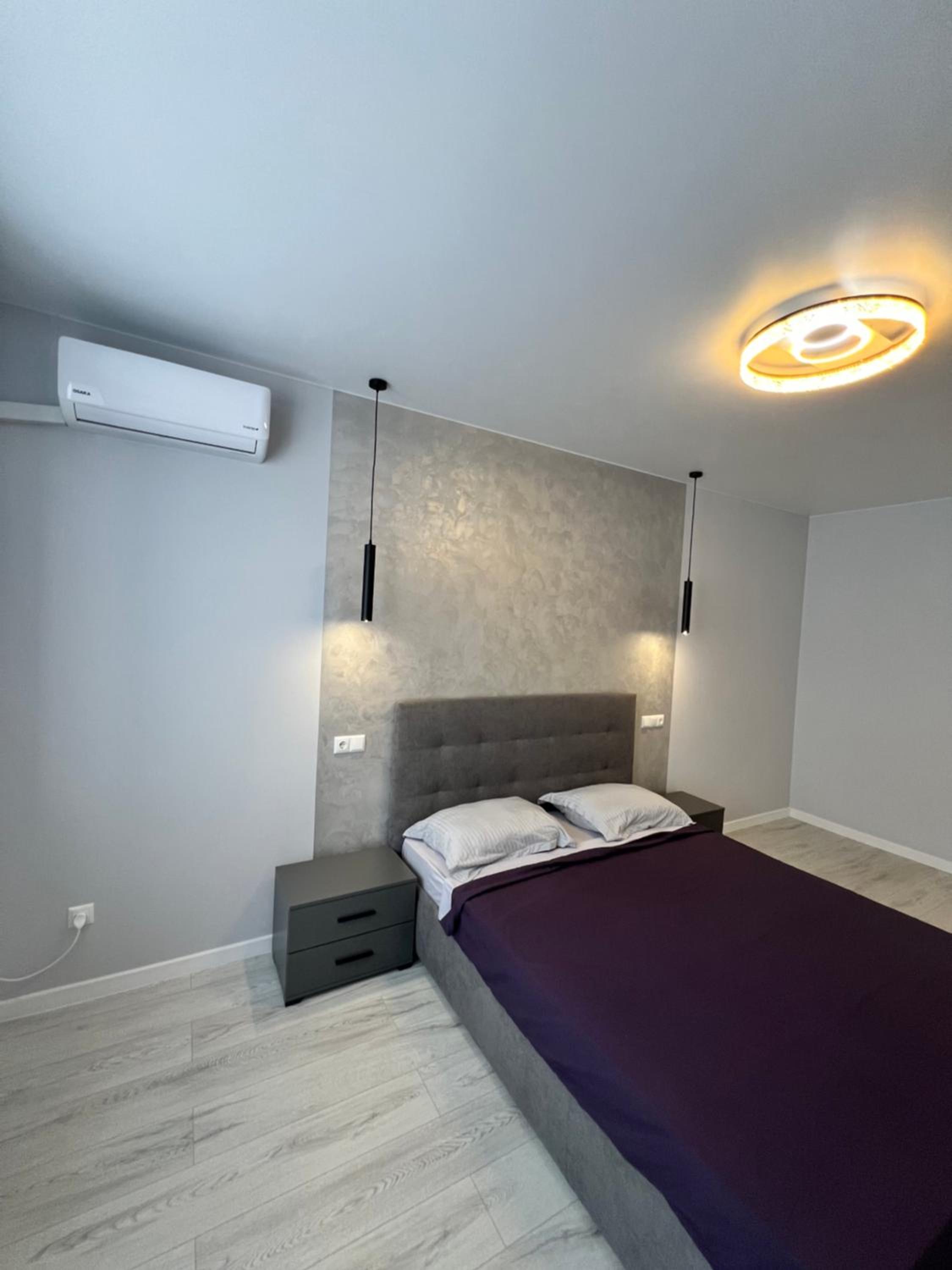 Gold Apartment Vysochana18