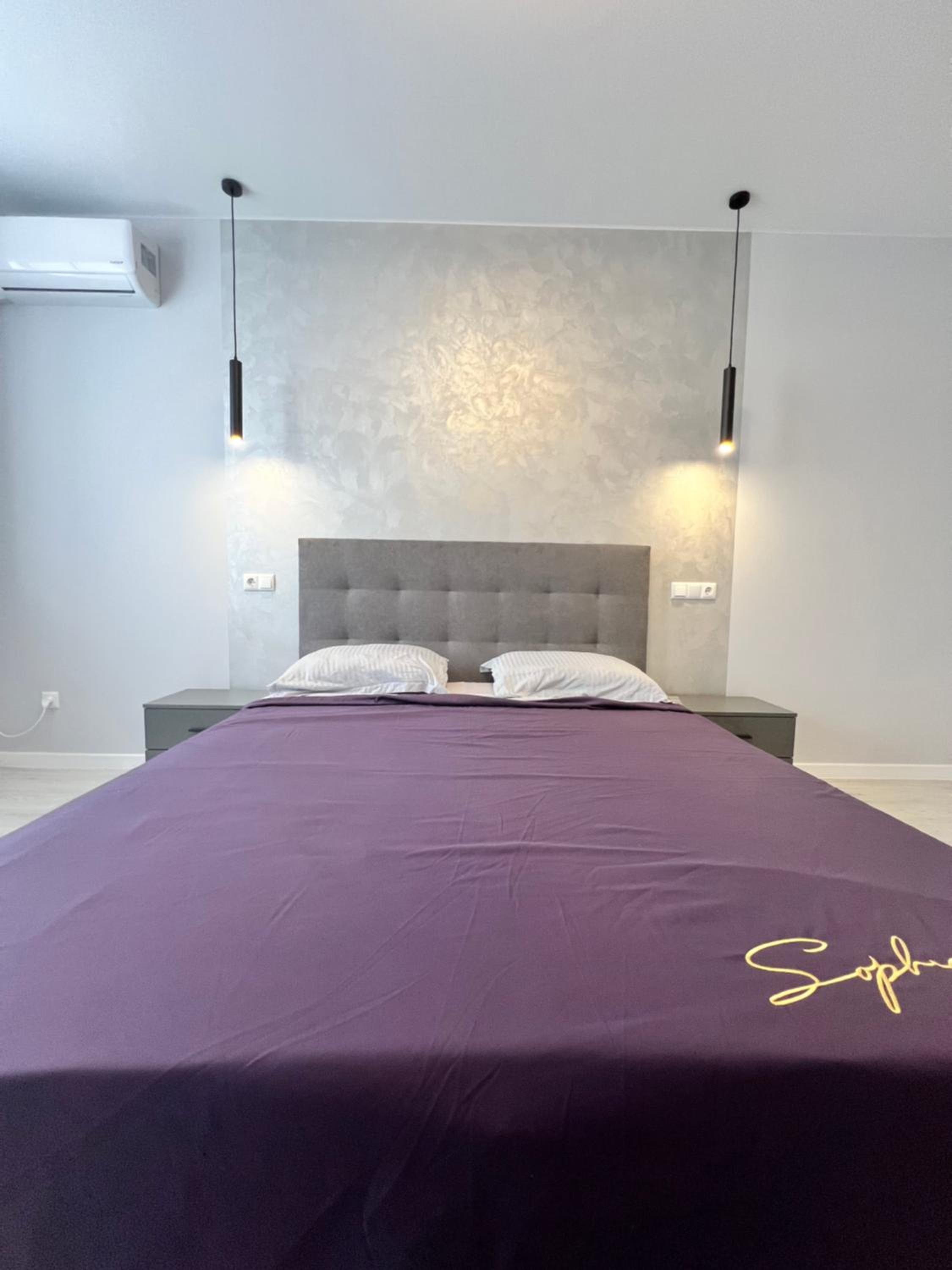 Gold Apartment Vysochana18