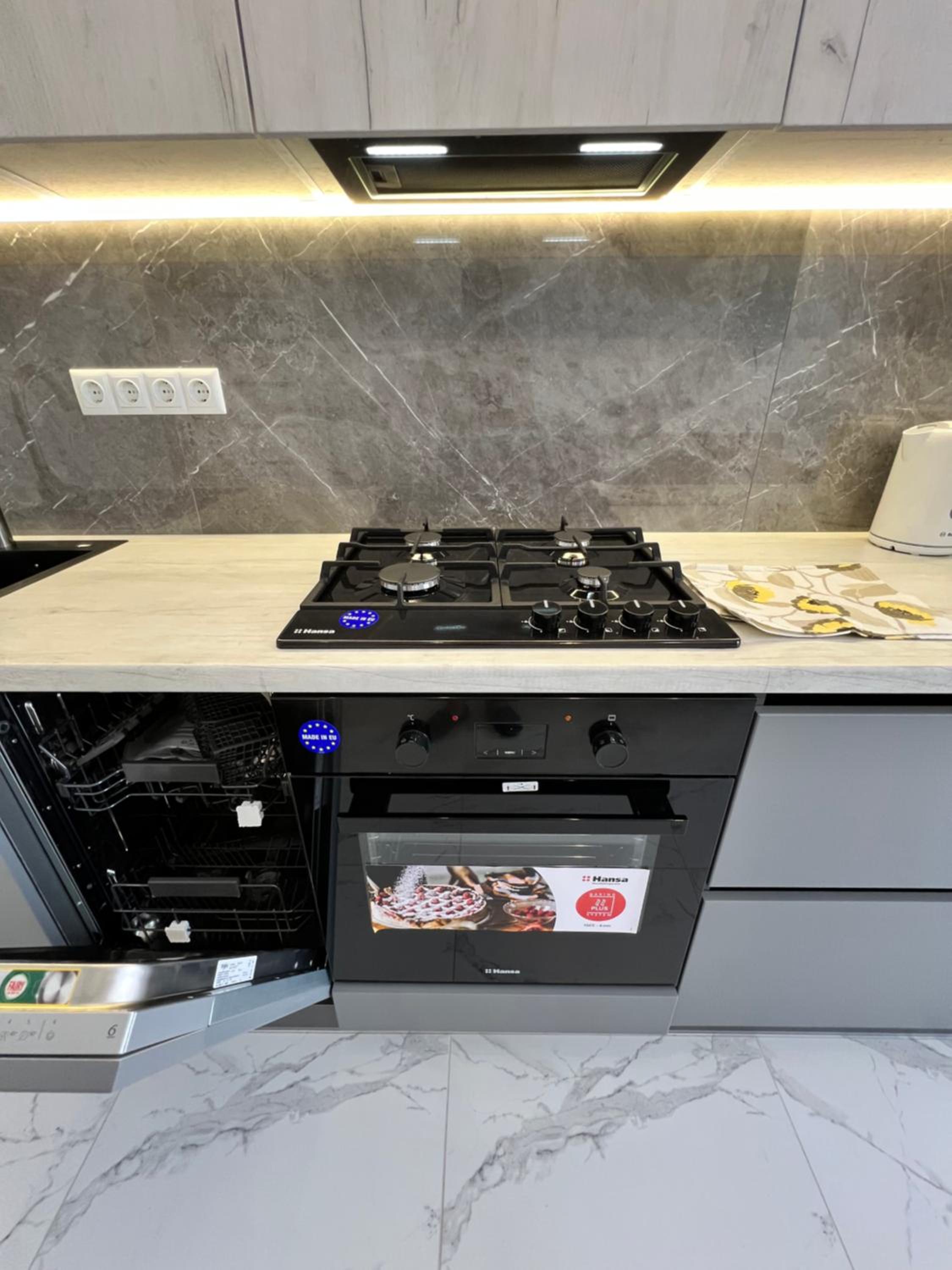 Gold Apartment Vysochana18