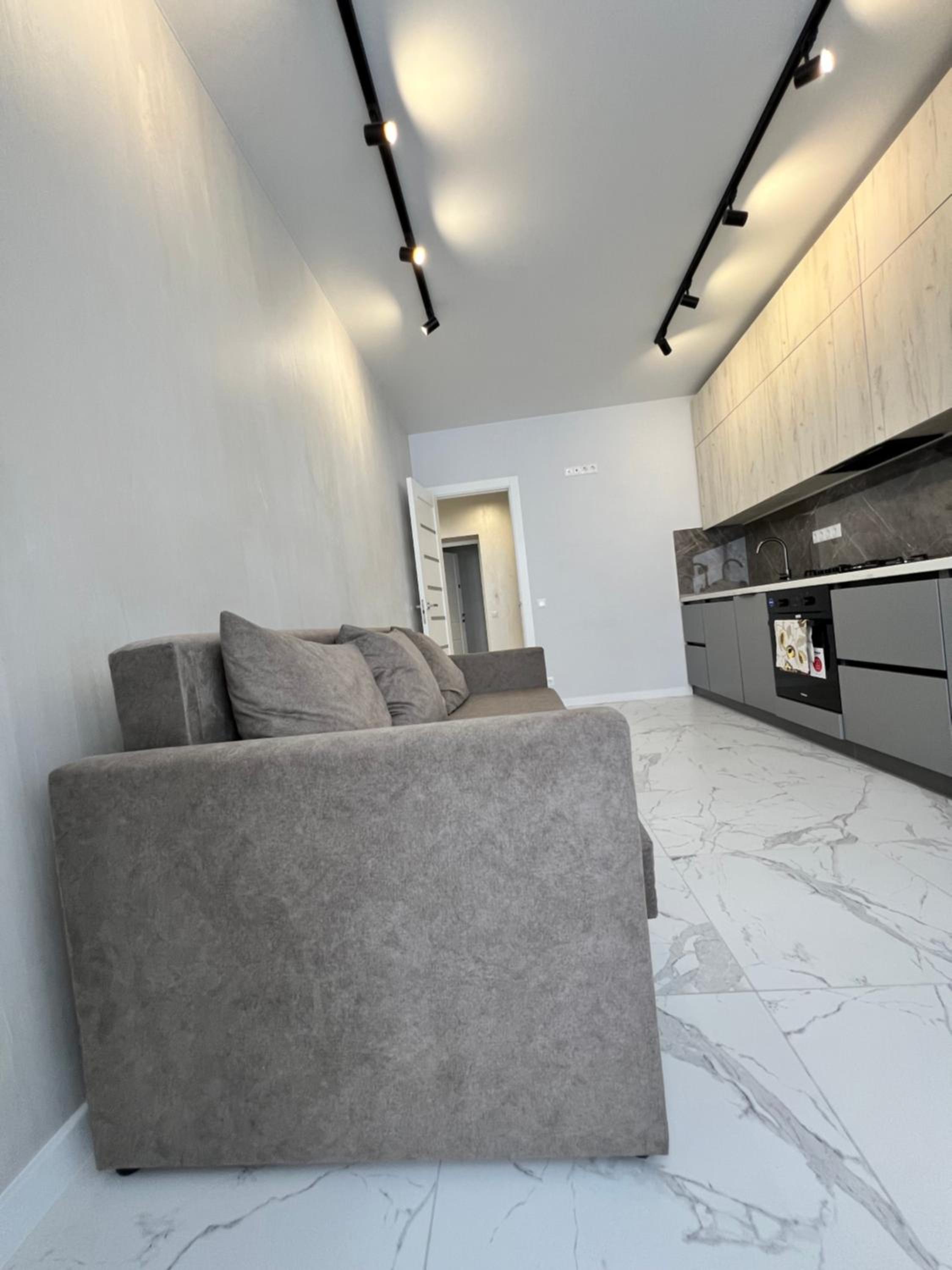 Gold Apartment Vysochana18