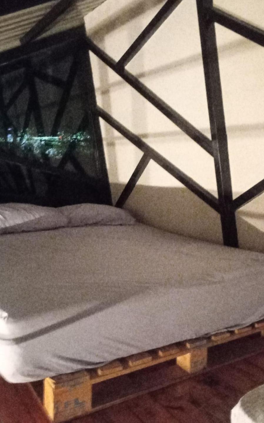 Chalet con piscina Las Flores