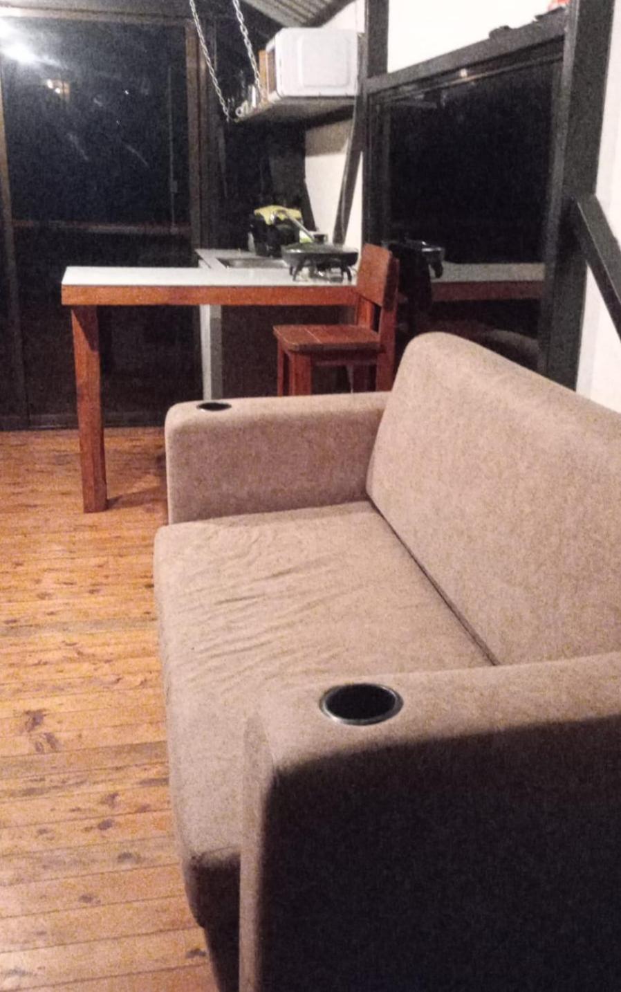 Chalet con piscina Las Flores