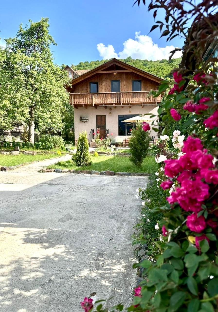 Forest Inn Guest House