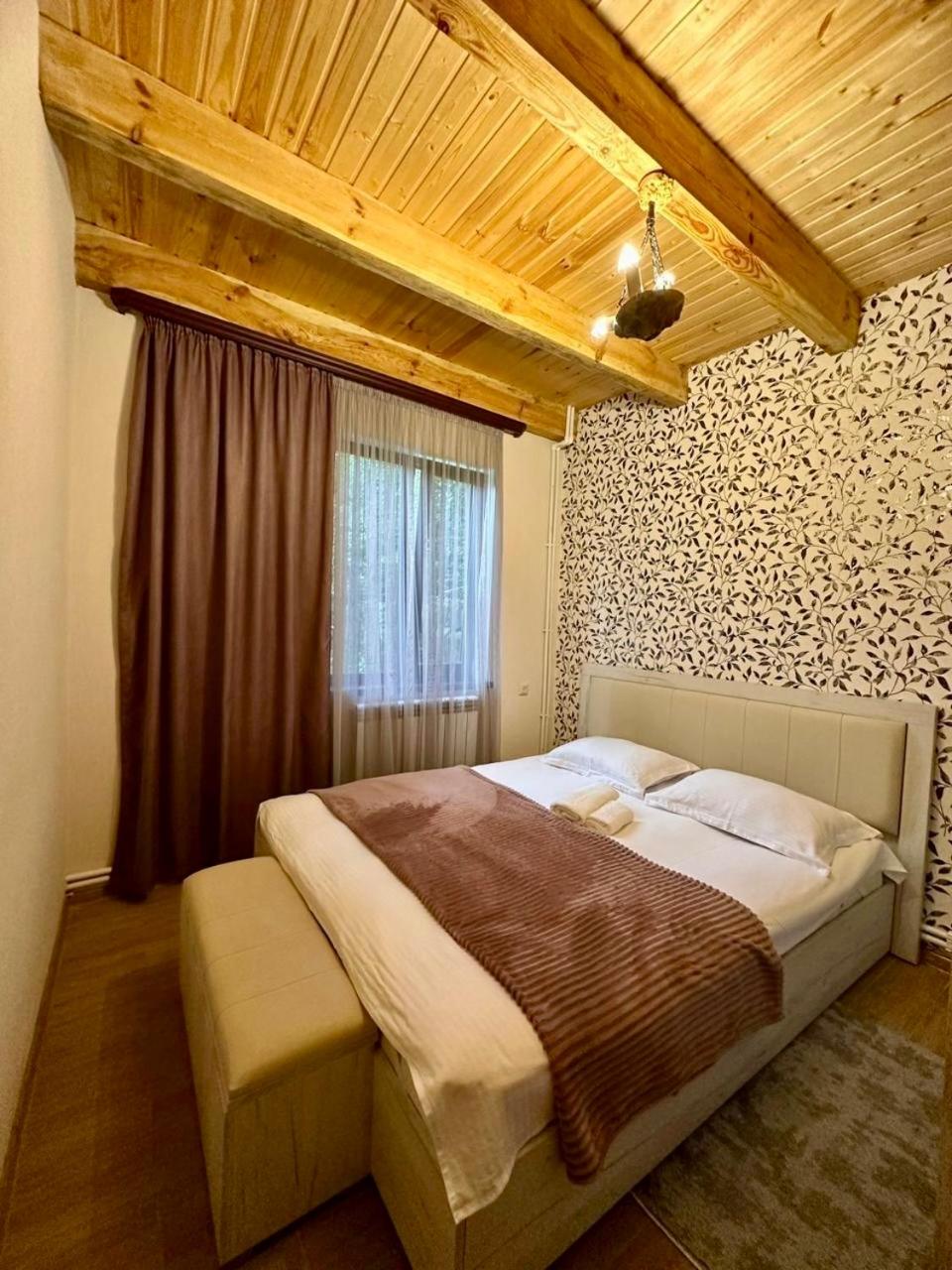 Forest Inn Guest House