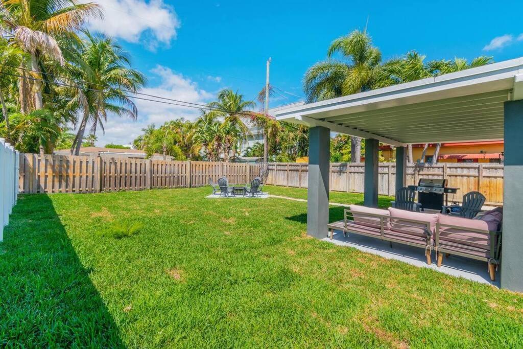 Cozy Victoria Park Retreat Unit 3 - Las Olas Beach view 5