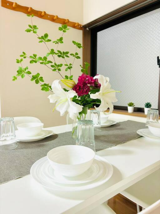 Holiday Akabane House - A Traditional Japanese House in Tokyo, with Direct Access to Shinjuku & Shibuya