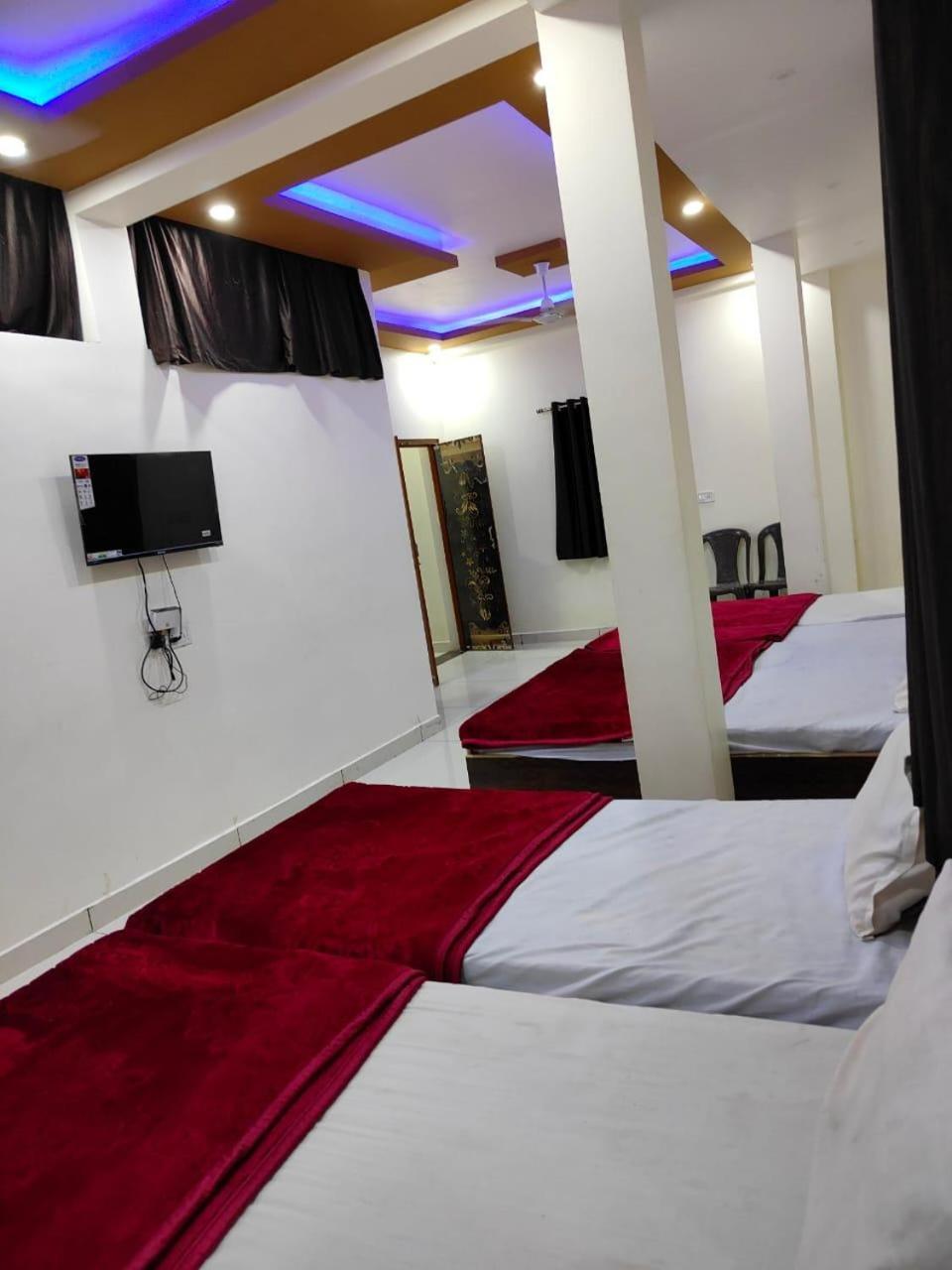 SHREE HARI LOK HOME STAY view 2