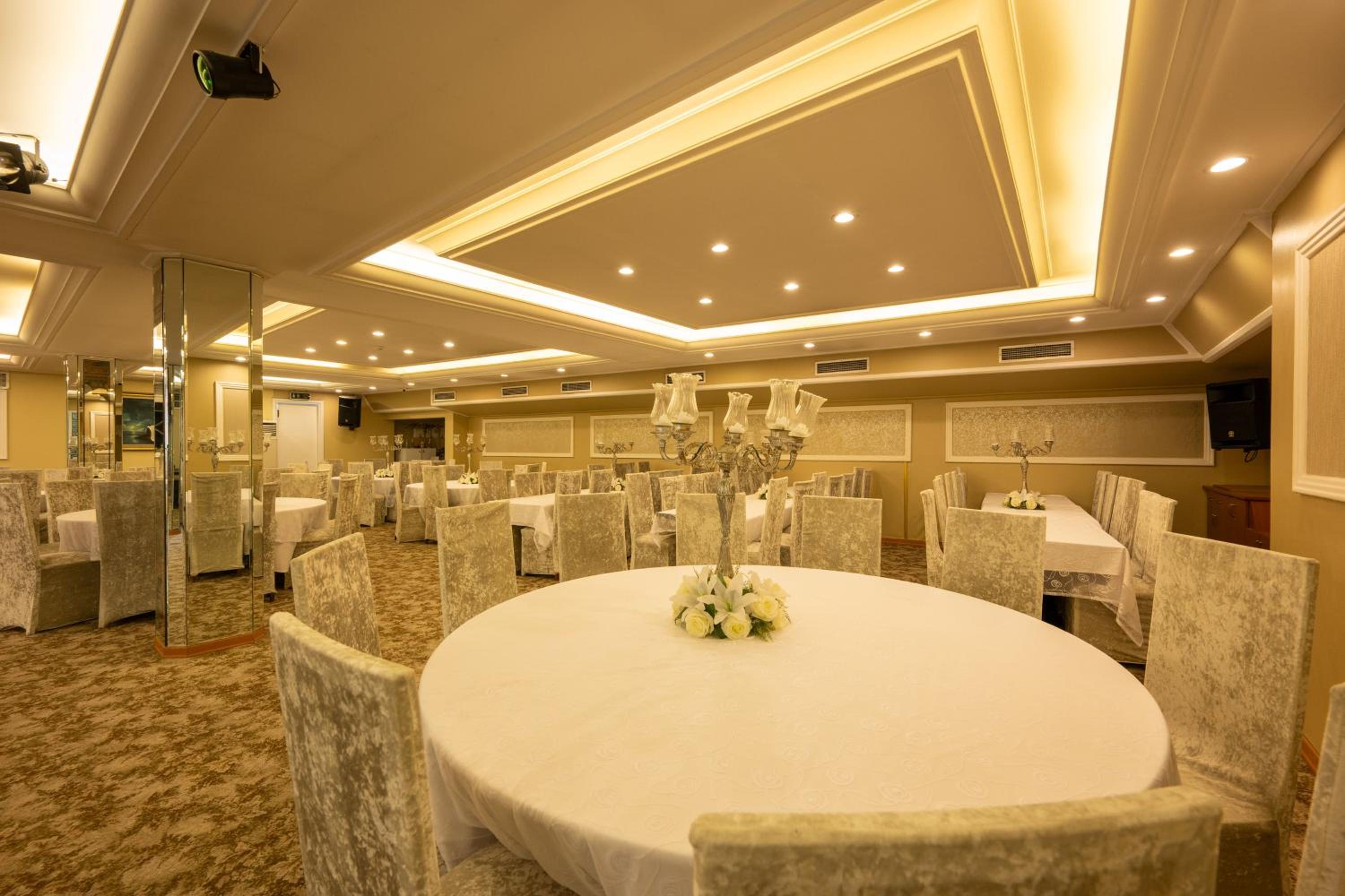 Grand Anka Hotel - Image 214