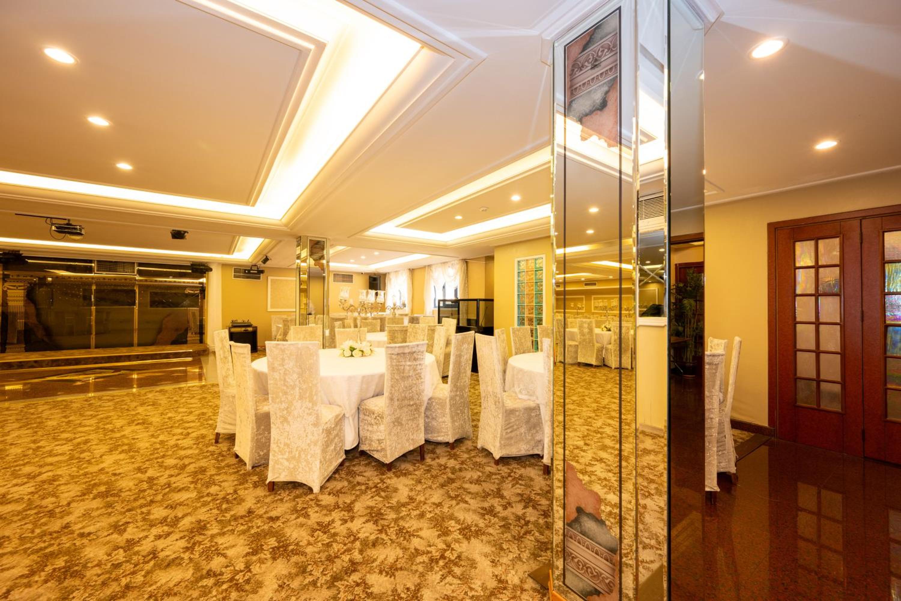 Grand Anka Hotel - Image 217