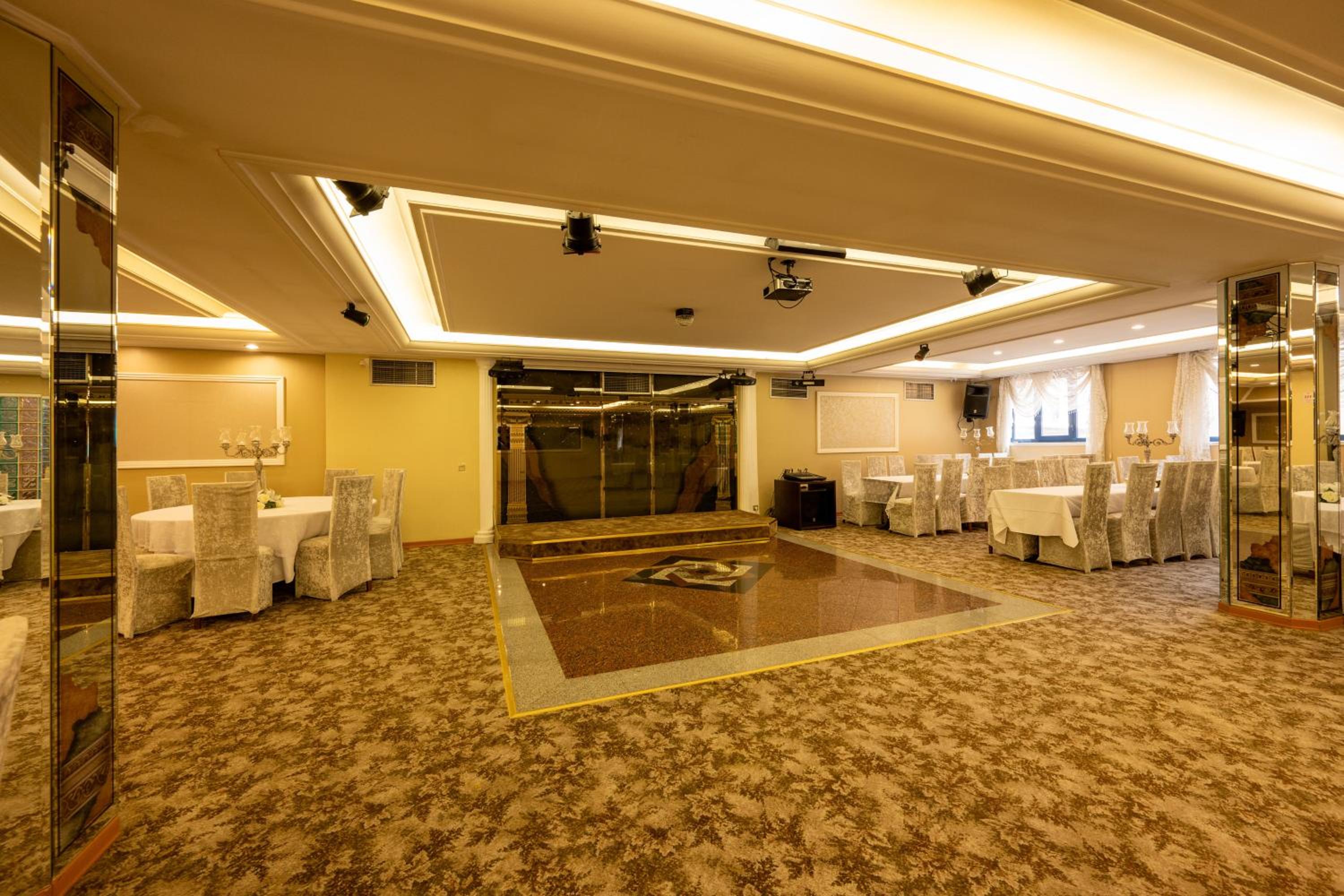 Grand Anka Hotel - Image 123