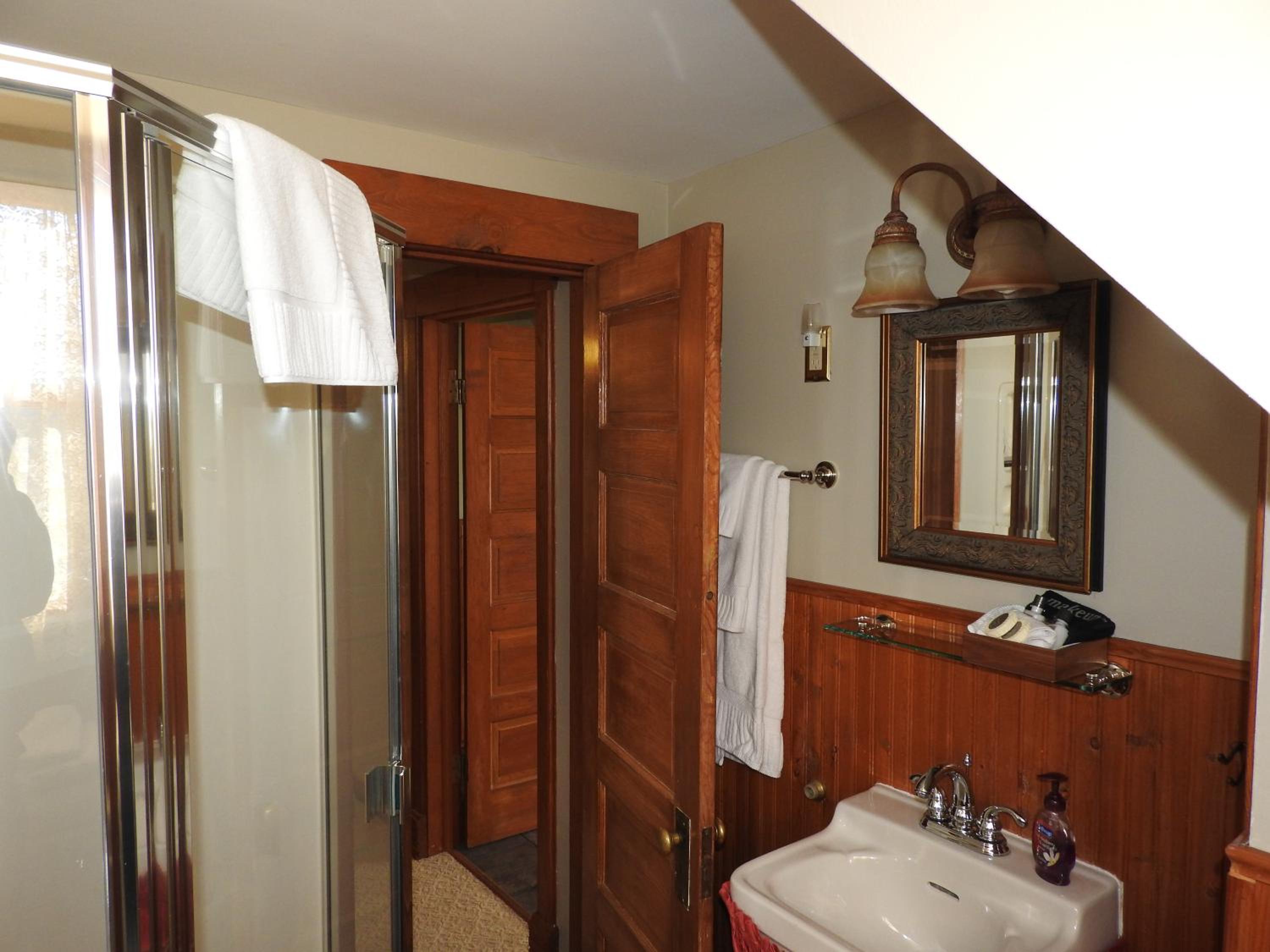 Champaign Garden Inn