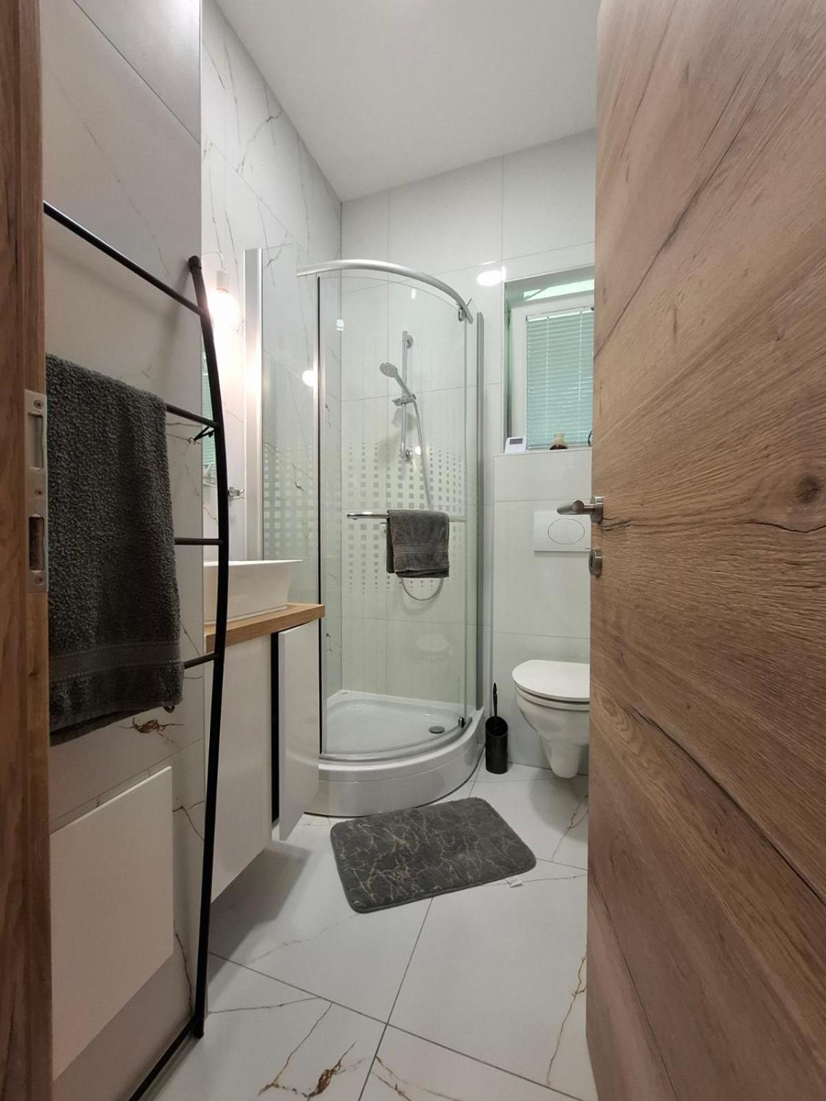 apartma Pohorc - Praprot view 2