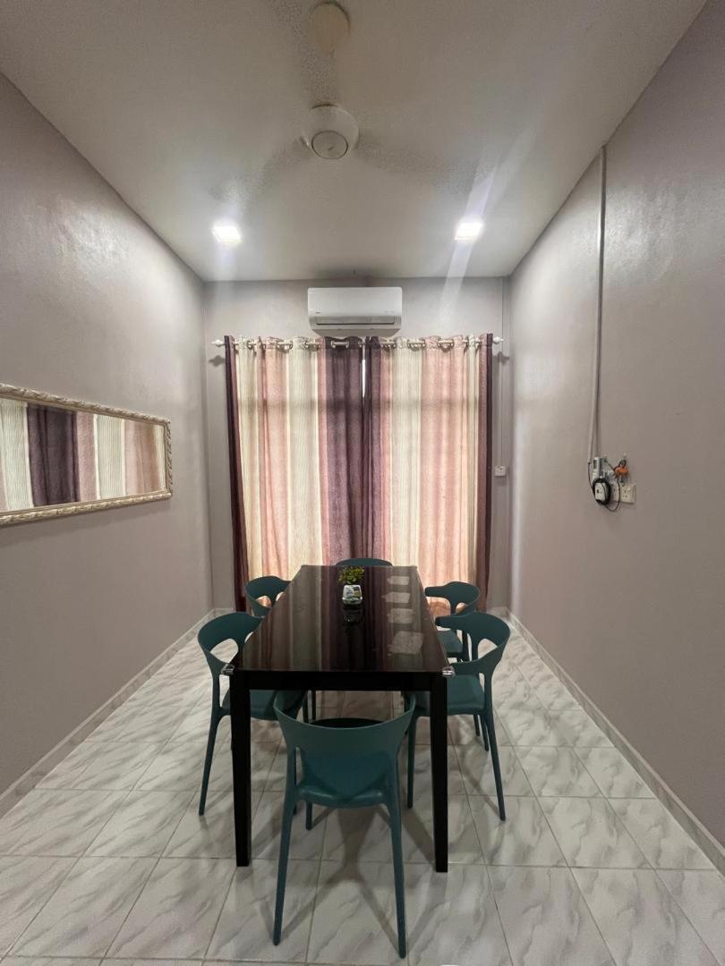 Homestay Bandar Pasir Puteh Kelantan photo 5