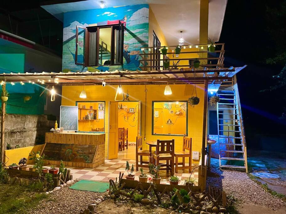 Sparrow House, Landing Site, 3-bedroom house, Kitchen, Bonfire view 2
