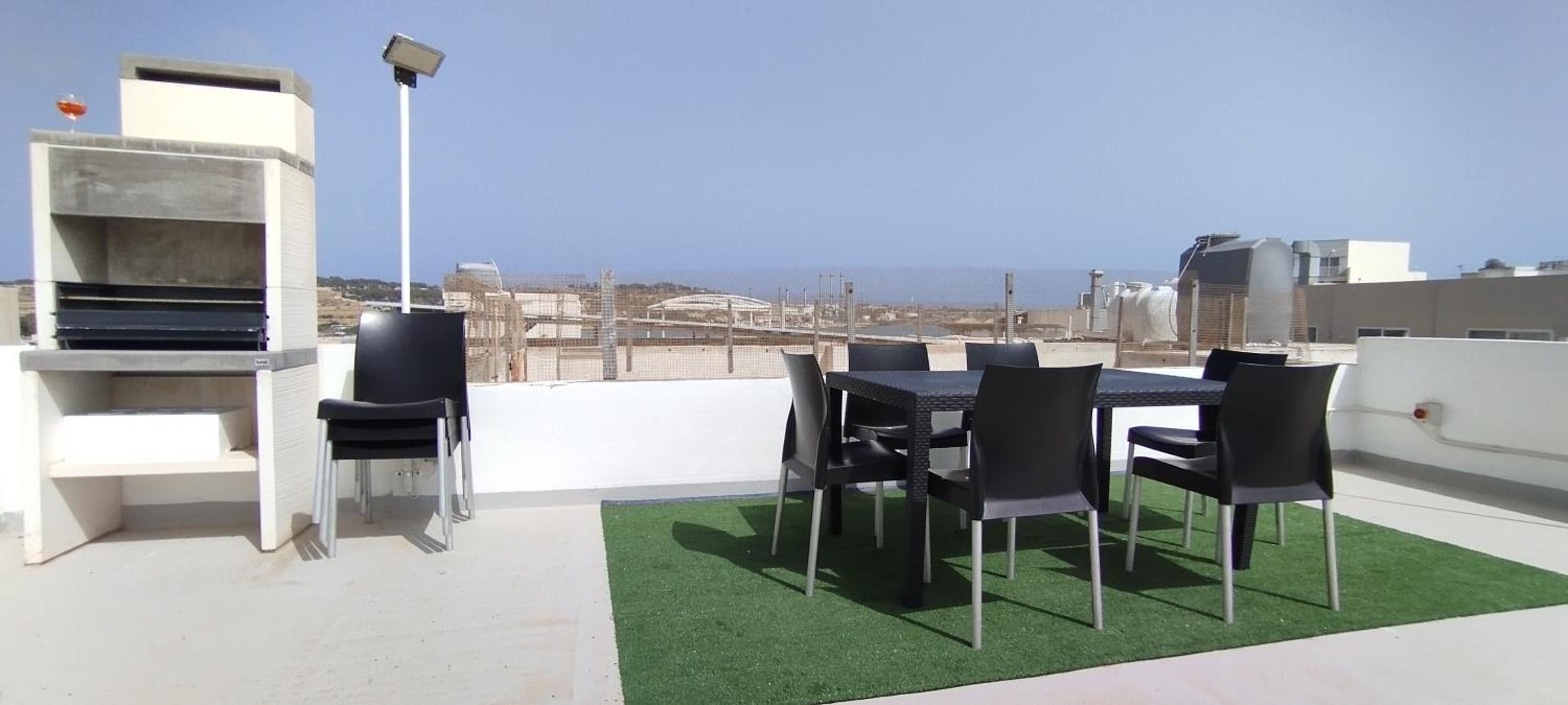 Charming Townhouse - Steps from Waterfront view 3