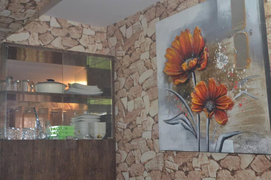 Shri Rudra Home Stay - 2BHK Apartment With Kitchen view 2
