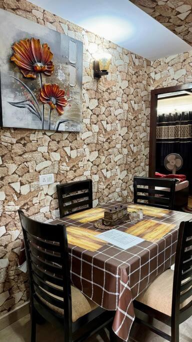 Shri Rudra Home Stay - 2BHK Apartment With Kitchen view 3