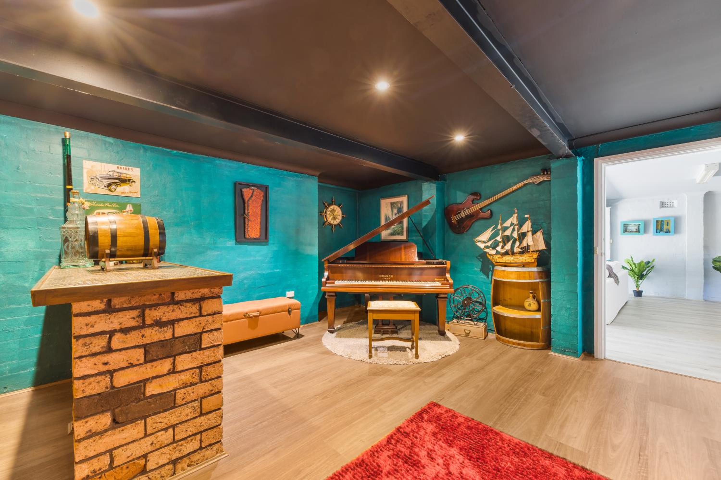 lounge