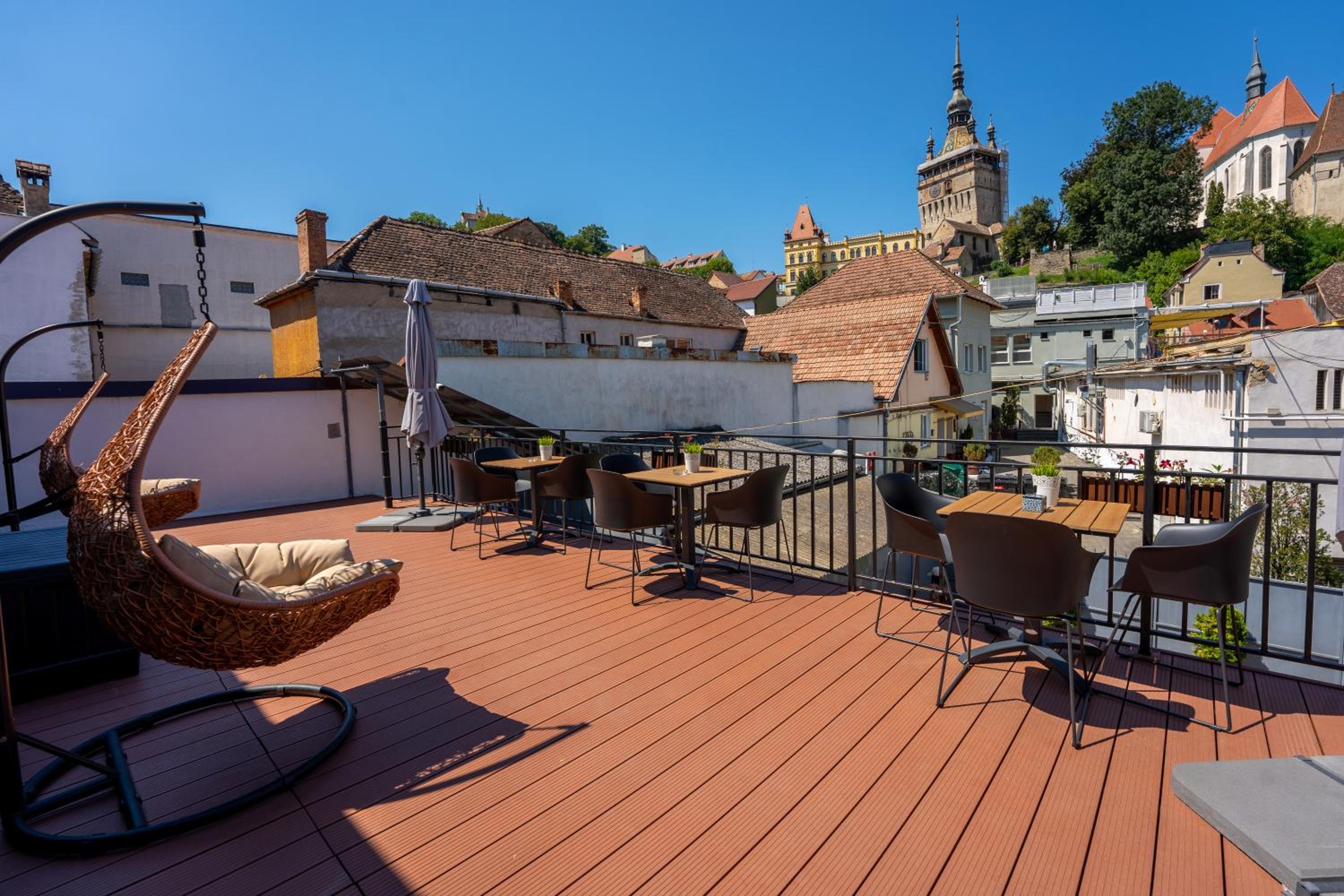 Central Amelie Accommodation
