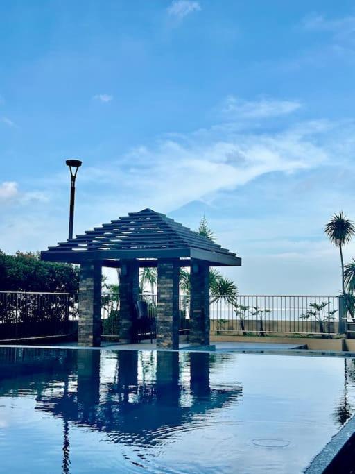 Manila Bayscape