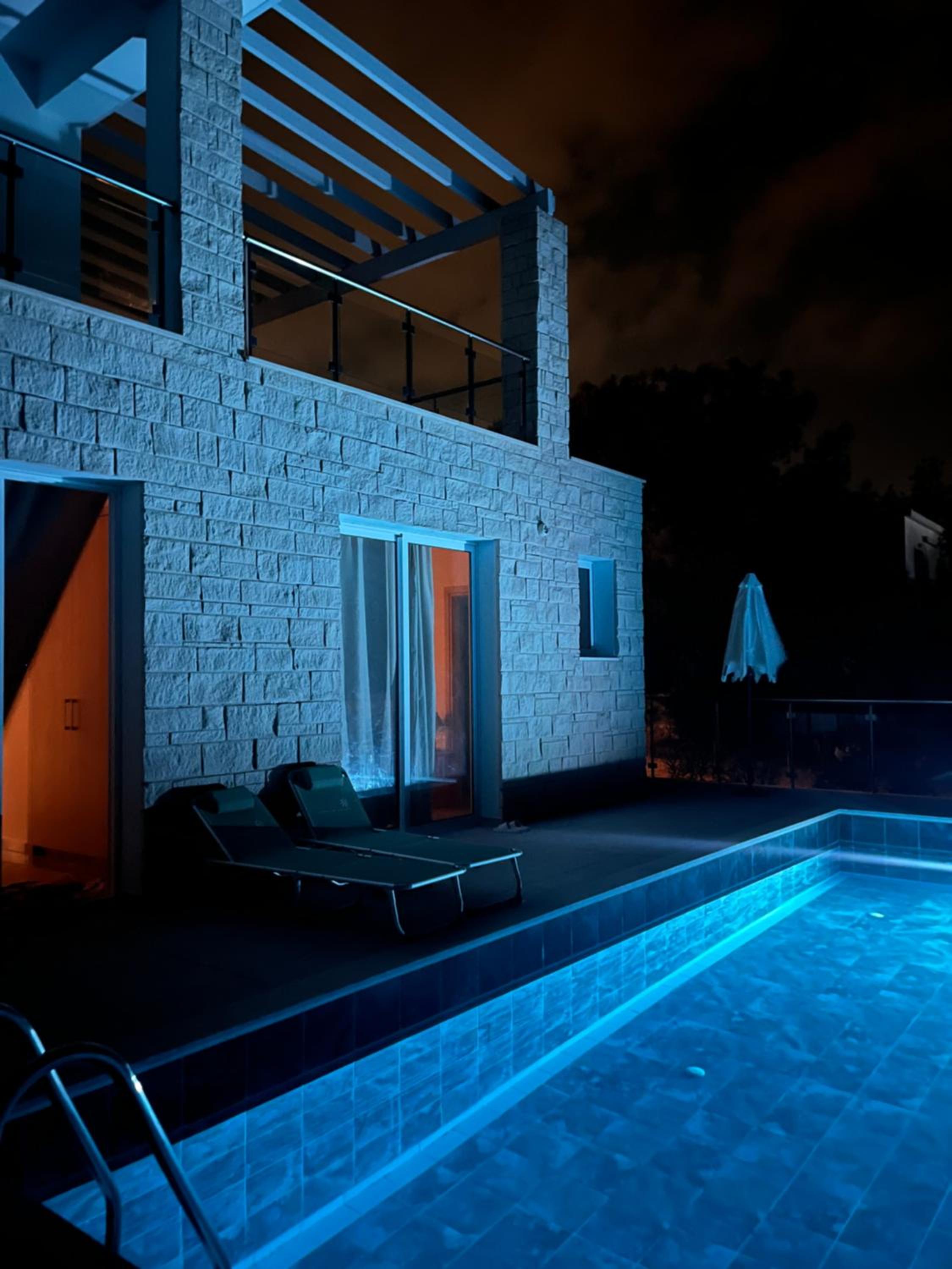 Hotel QUEEN EVRIDIKI & VILLA PANORAMA - Image 1