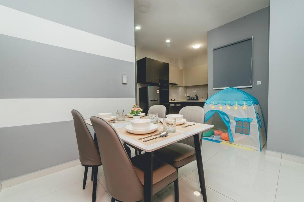 Danga Bay Playful Stay 2BR KidsCorner w Balcony by Our Stay