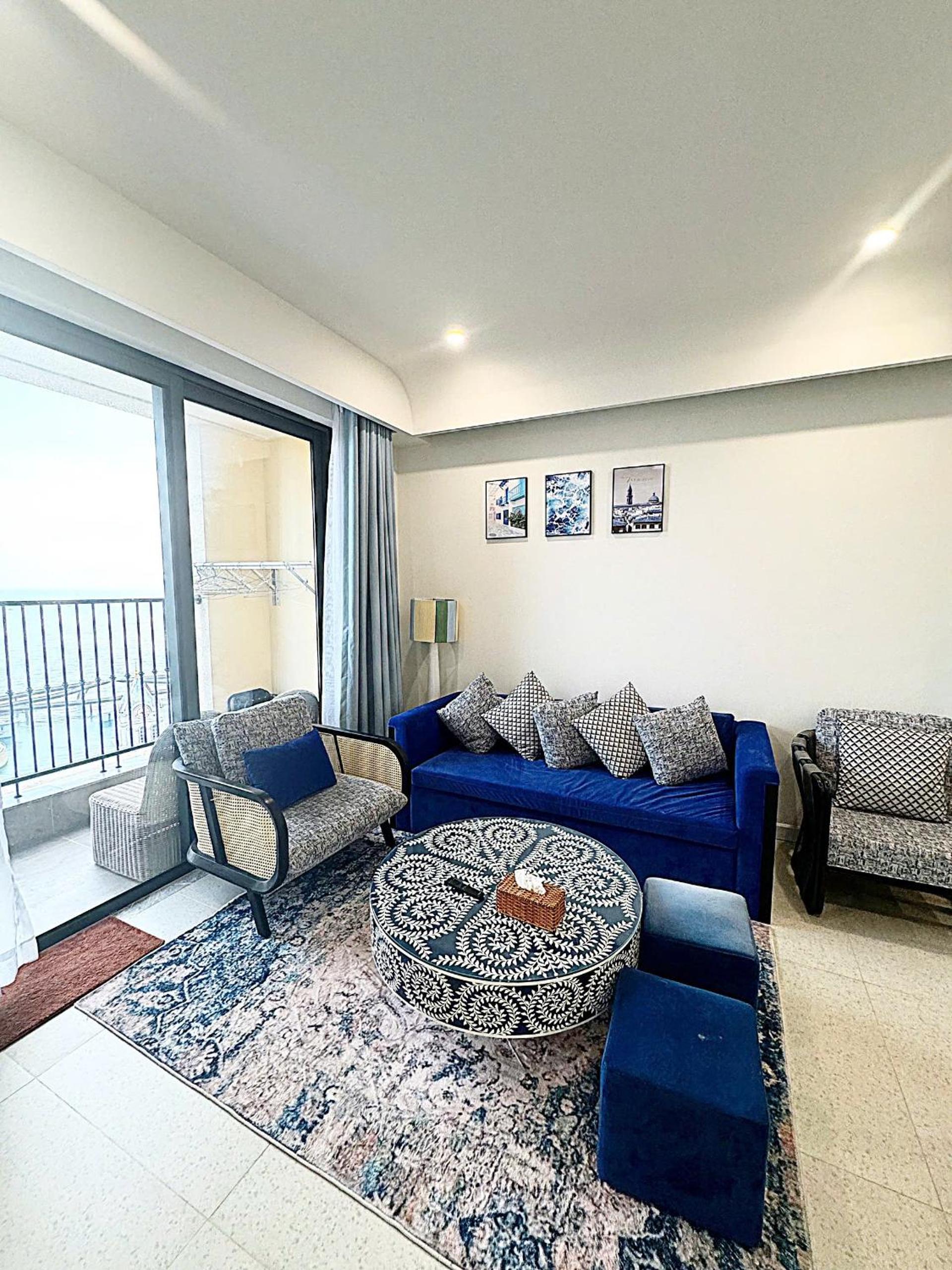 Hillside Apartment Sunset Town Phu Quoc view 4