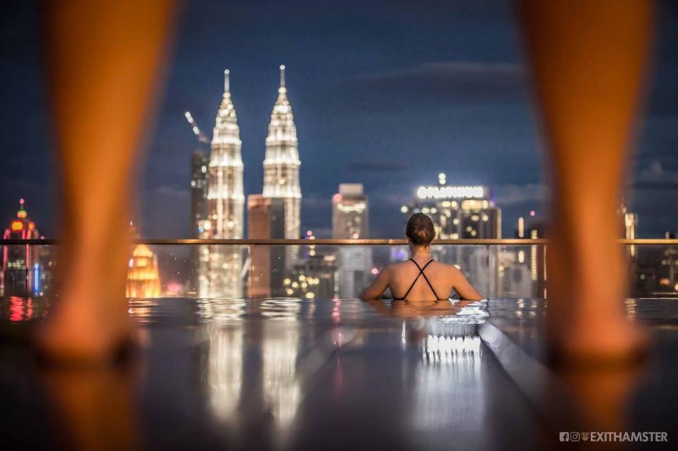 Infinity Pool Hostel