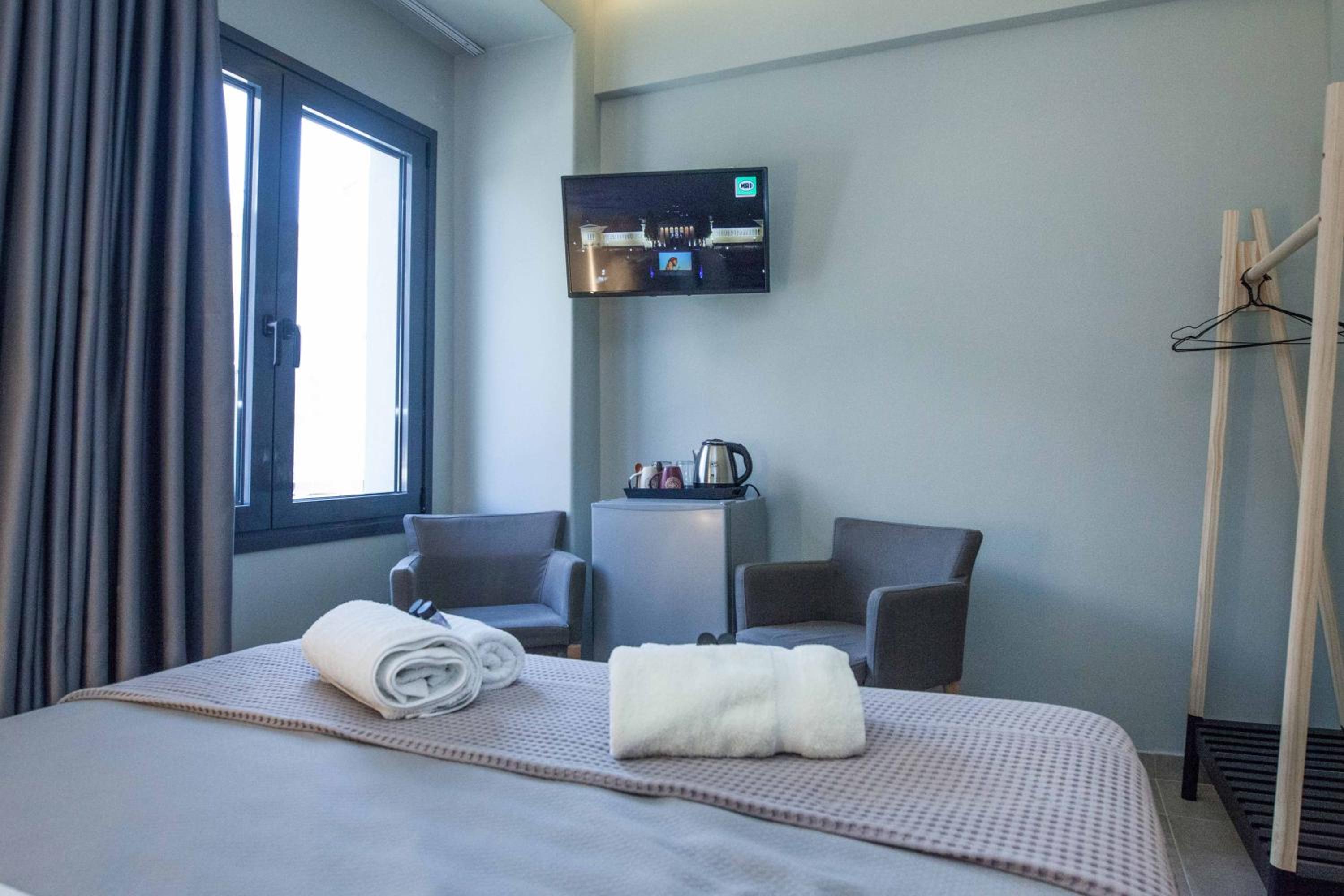 Elegant Rooms Athens