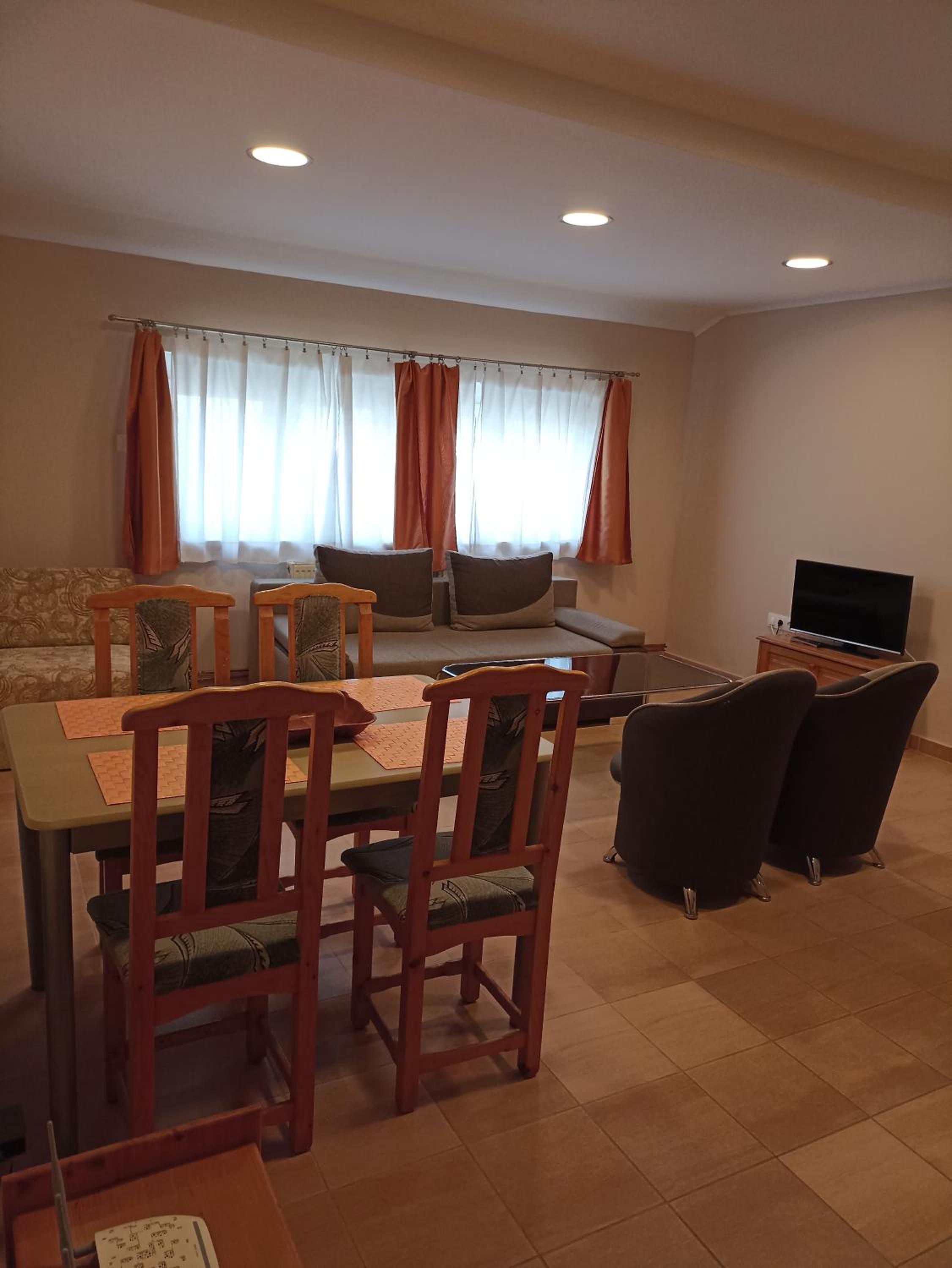 Bor Apartmanház