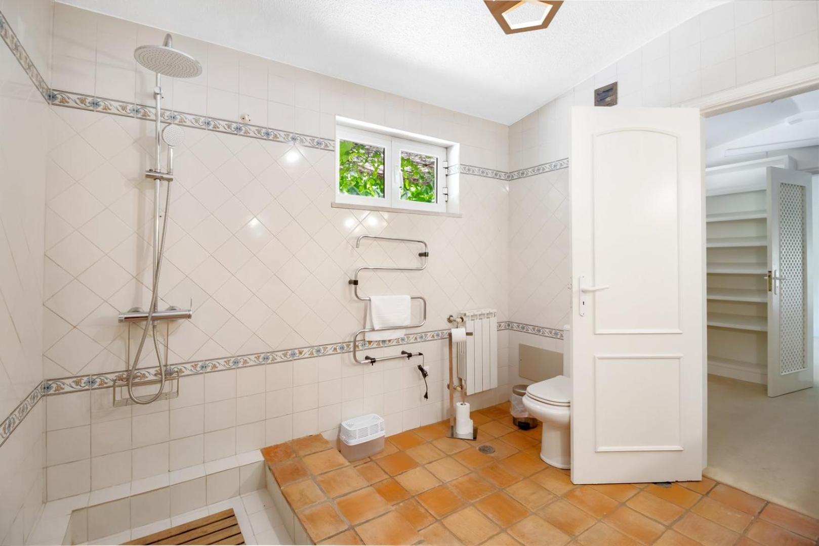 Oasis Pool and Golf 4bd Caparica | By Airnest view 5