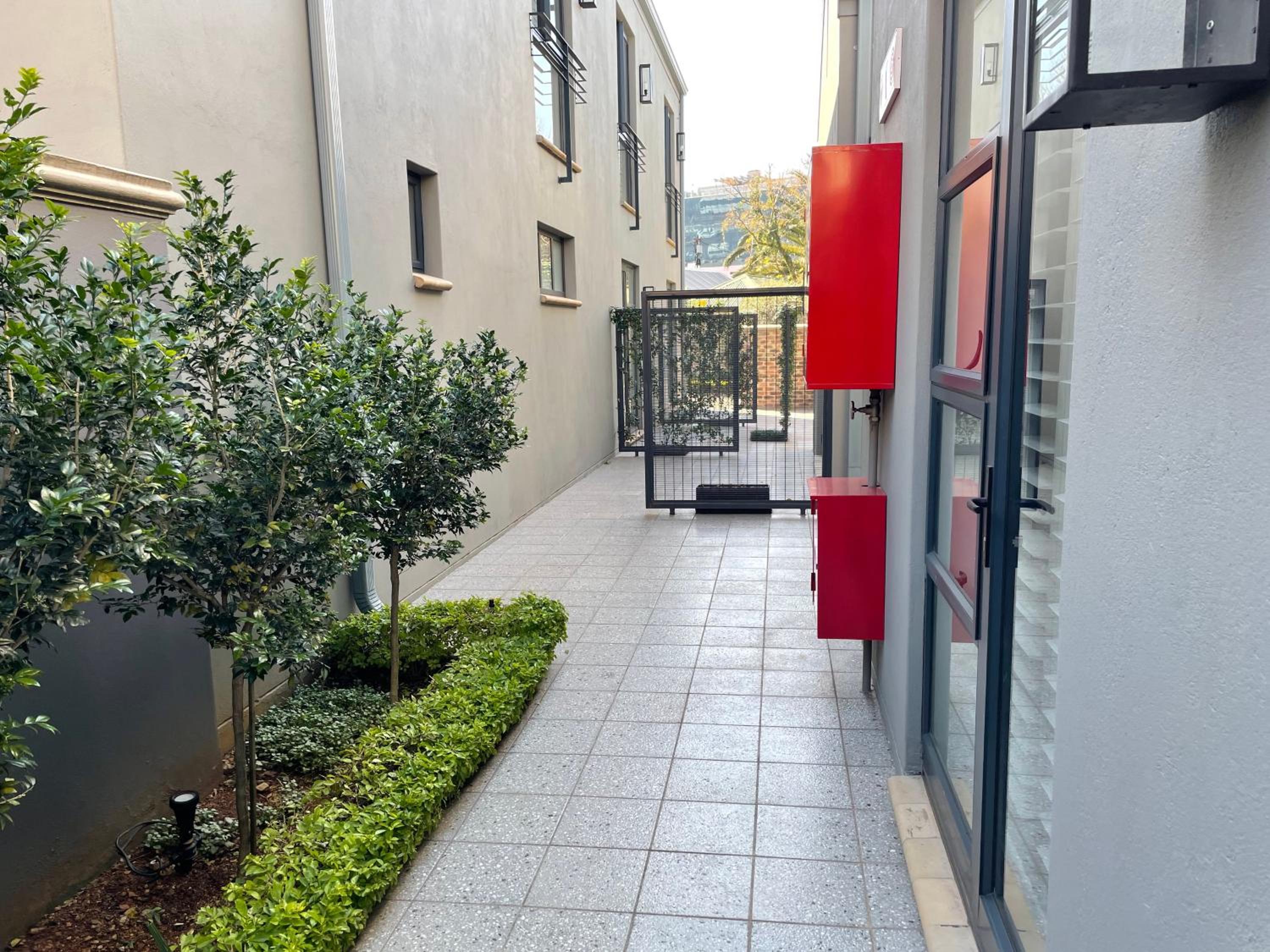 Johannesburg Vacations - The Wantage Suites - Property Image 1