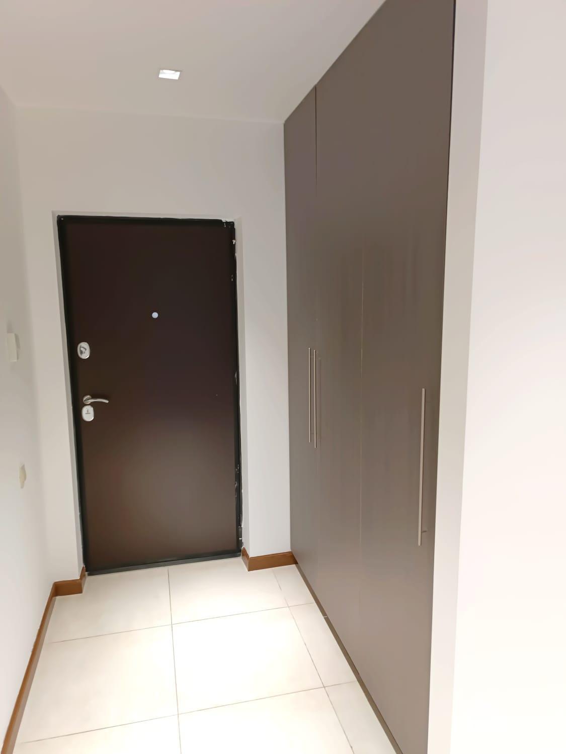 1bdr apartment in the center