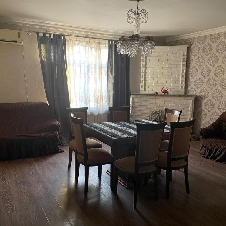Eymaar Apartments