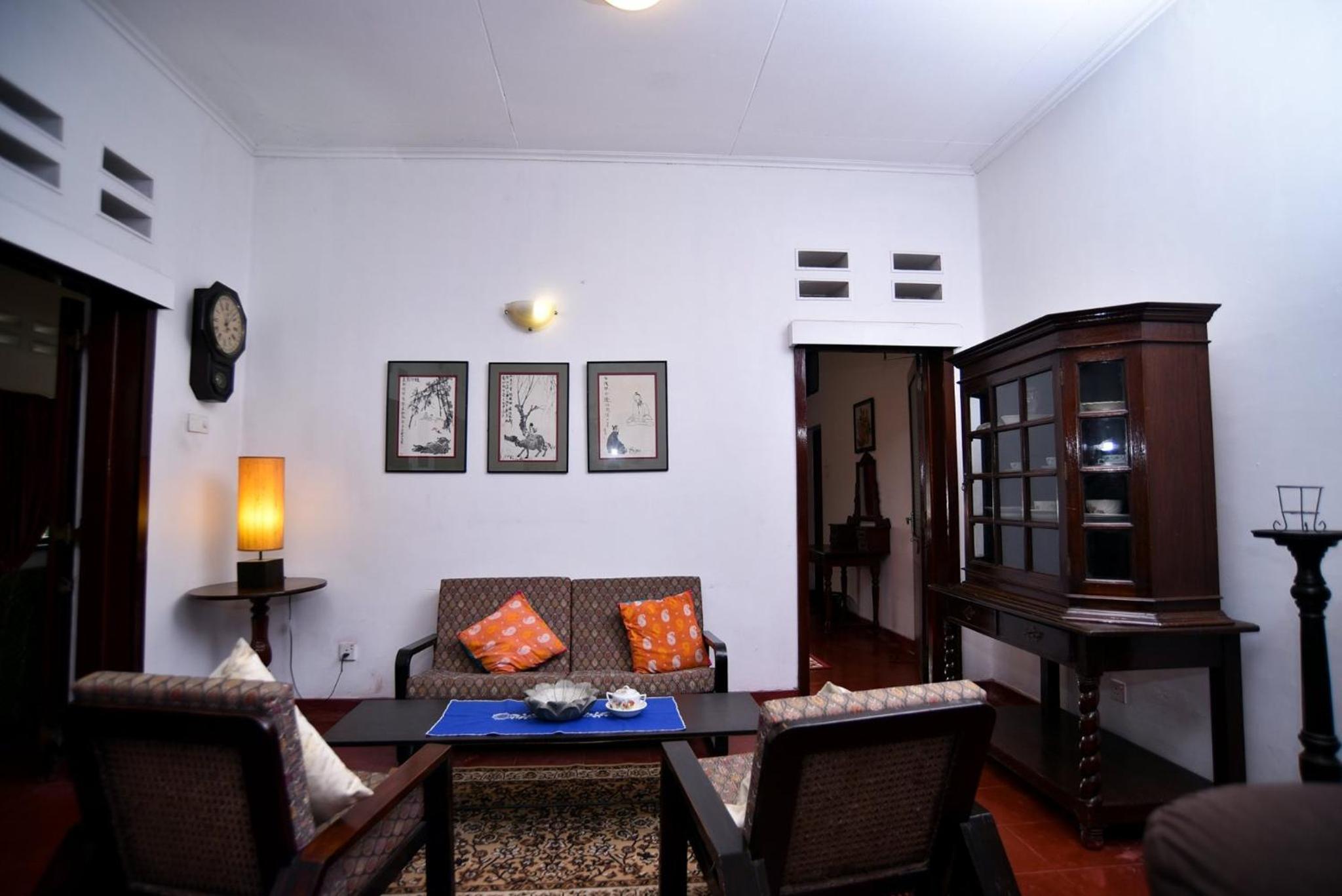 Ronan Residency